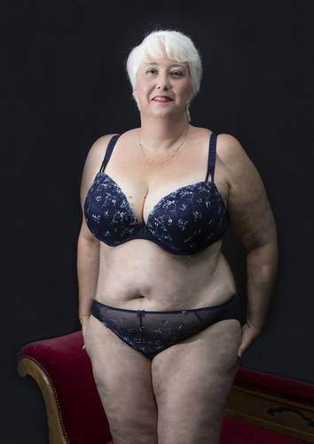 photographer silksky lingerie modelling photo taken at Hemel Hempstead with Kara27