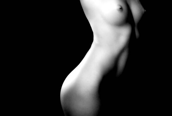 model SophieJohnston implied nude modelling photo