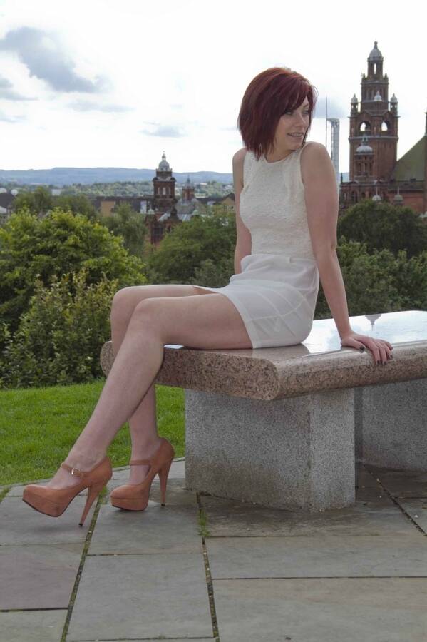 photographer SMPhotographic fashion modelling photo taken at Glasgow University with @SexyGirl10