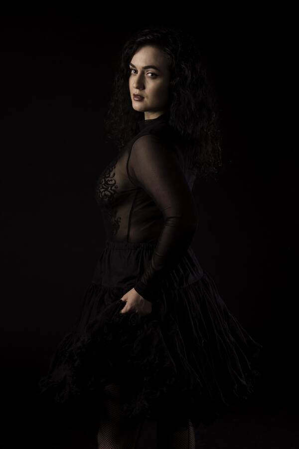 photographer SMPhotographic alternativefashion modelling photo taken at @Dreghorn+Photography+Studio with Claire Marie