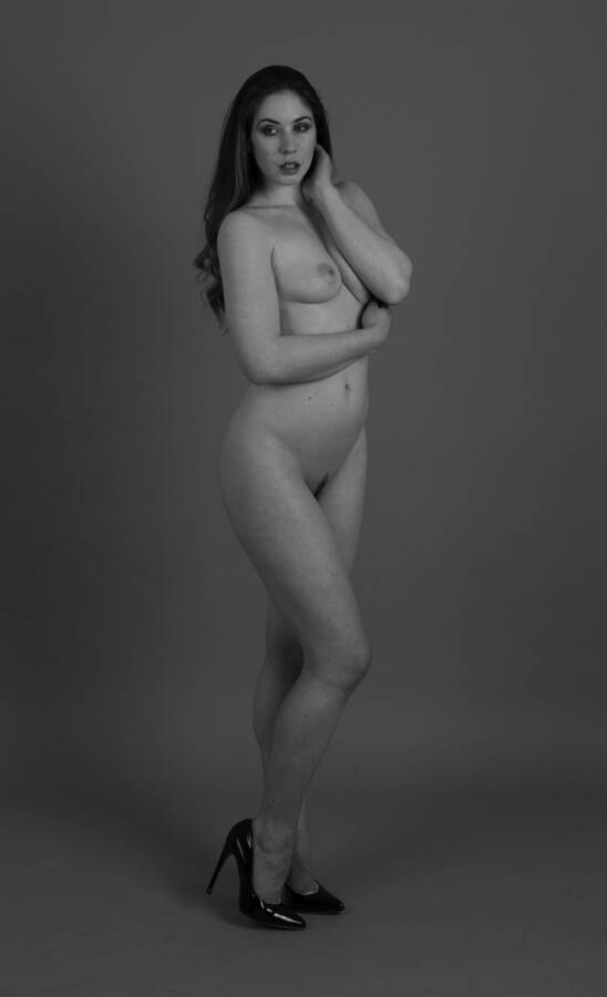 photographer SMPhotographic nude modelling photo