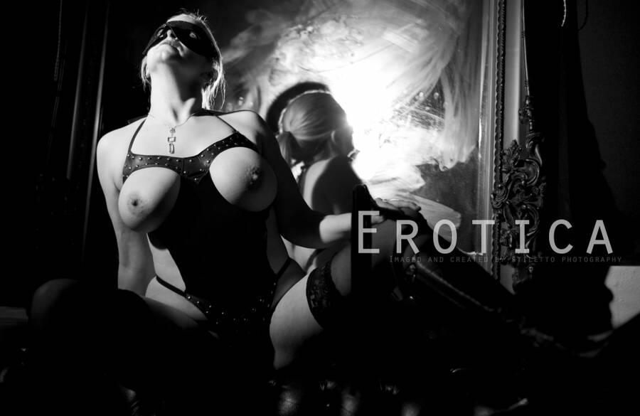 photographer Stiletto Photography erotic modelling photo