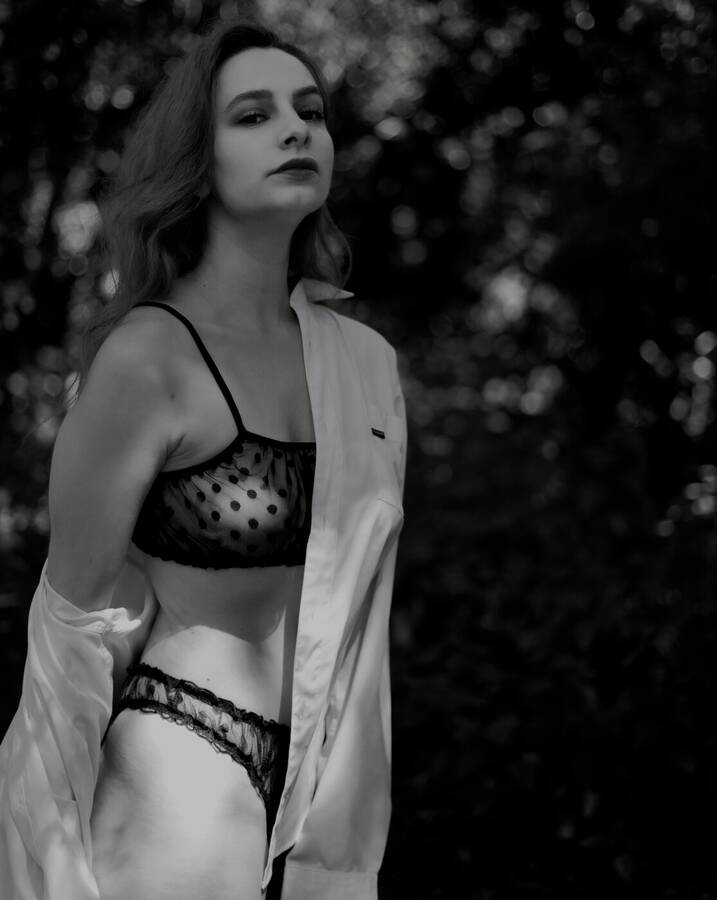 photographer Stenning lingerie modelling photo