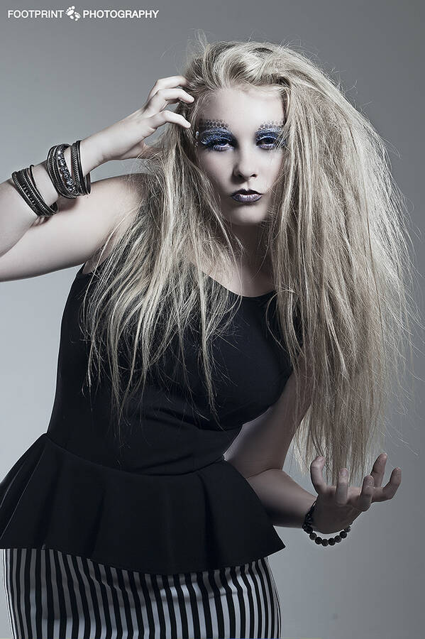 photographer Footprint hair modelling photo taken at Photovibe Studio with @shannonc