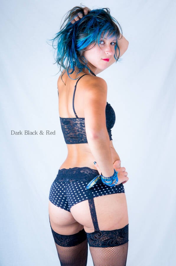 model BlueJaz glamour modelling photo taken by Dark Black & Red. photographer httpwwwmodelmayhemcomdarkblackandred .