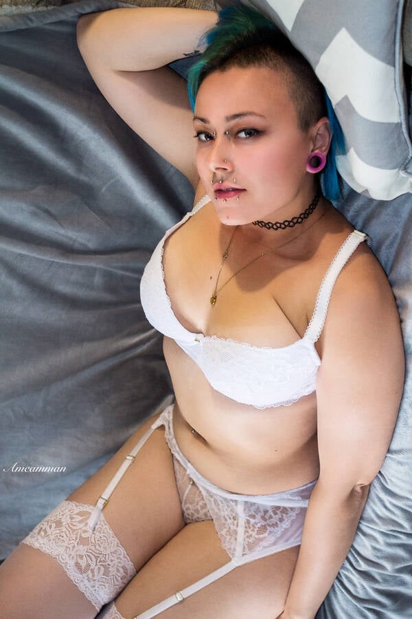 photographer PCD is Amcamman lingerie modelling photo. can you feel the longing.