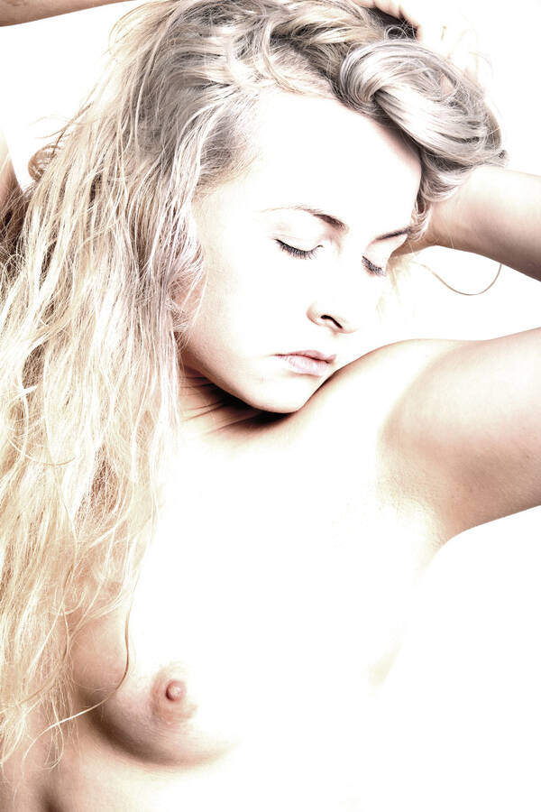 photographer MagicMartin topless modelling photo