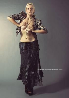 model EmmaWillis fashion modelling photo taken by Bud Banning