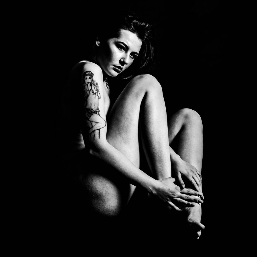 photographer johnssavage nude modelling photo with Keelie Von Kaos